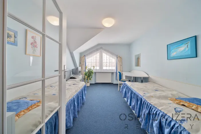 Prodej ubytování, Praha - Libeň, Davídkova, 890 m2