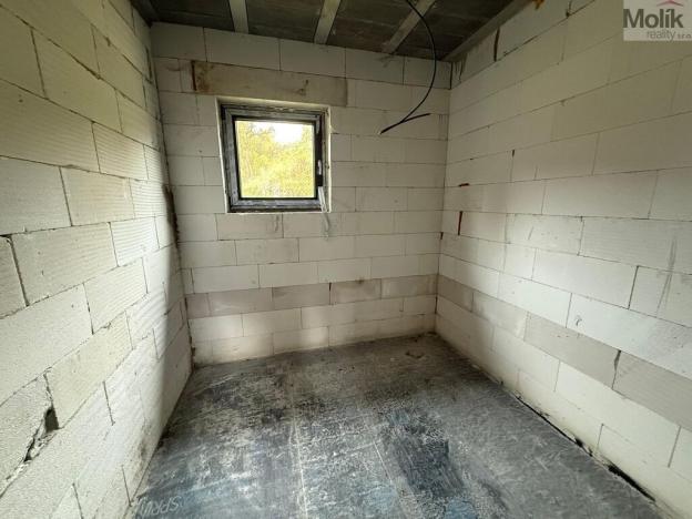 Prodej rodinného domu, Nové Mitrovice, 292 m2