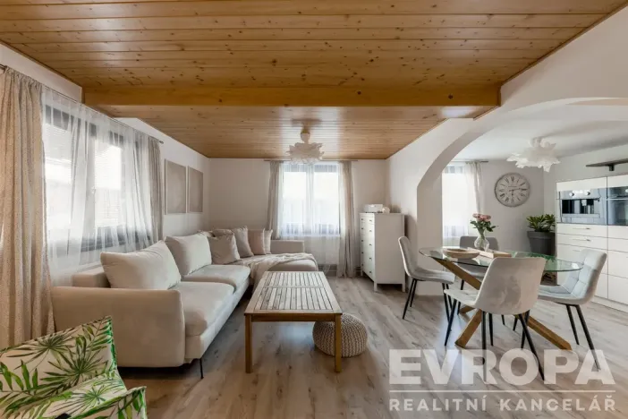 Prodej chalupy, Trhová Kamenice, 197 m2