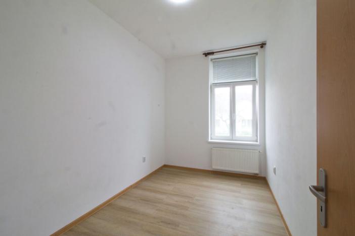 Pronájem bytu 2+1, Líně, Plzeňská, 48 m2