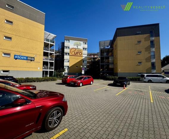 Pronájem kanceláře, Břeclav, třída 1. máje, 240 m2