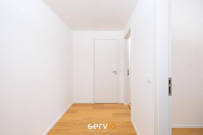 Pronájem bytu 2+kk, Brno, Bratislavská, 41 m2