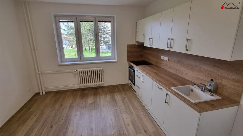 Pronájem bytu 1+1, Břeclav, U Jánského dvora, 46 m2