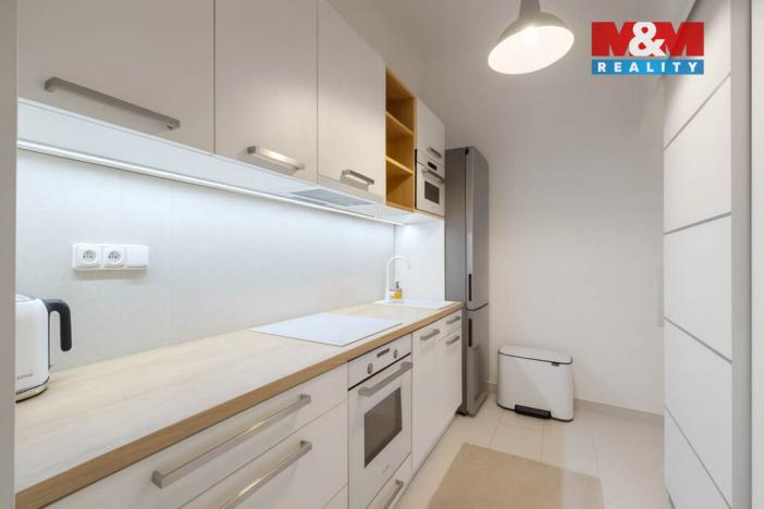 Pronájem bytu 2+kk, Praha - Vinohrady, V Horní Stromce, 50 m2