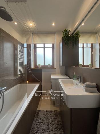 Pronájem bytu 2+kk, Praha, Chaberská, 45 m2