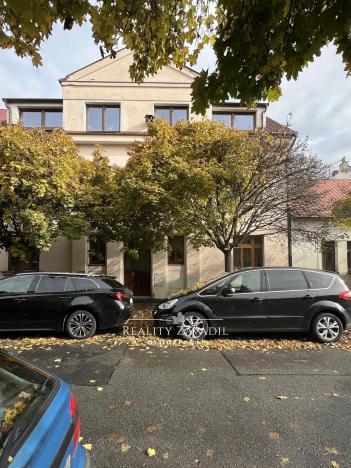 Pronájem bytu 2+kk, Praha, Chaberská, 45 m2