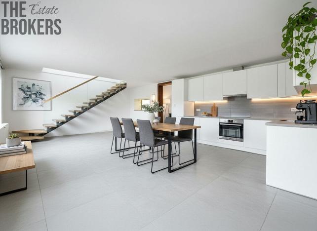 Prodej rodinného domu, Lovčice, 250 m2