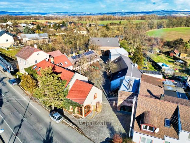 Prodej výrobních prostor, Olomouc - Chomoutov, Dalimilova, 1074 m2