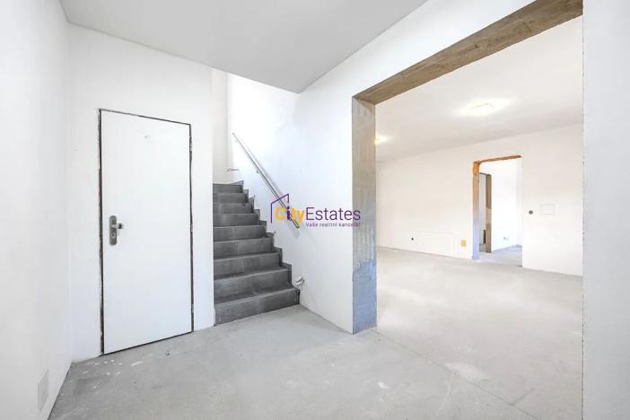 Prodej rodinného domu, Praha - Šeberov, K Hrnčířům, 325 m2