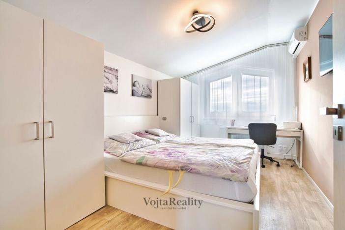 Prodej bytu 3+1, Olomouc, Handkeho, 92 m2