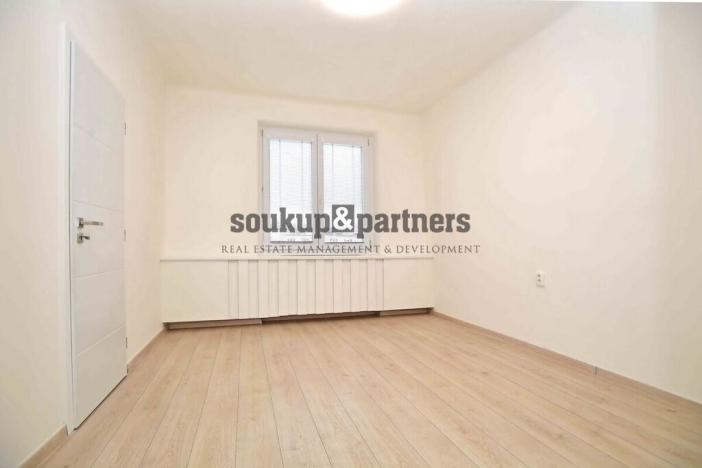 Pronájem bytu 2+1, Praha - Vršovice, V olšinách, 52 m2