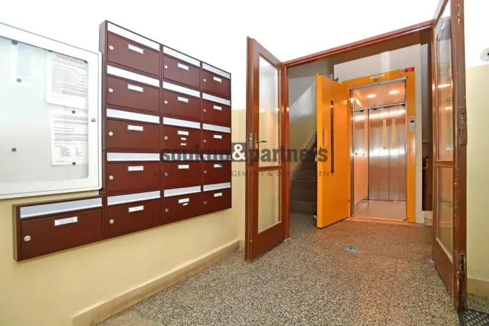 Pronájem bytu 2+1, Praha - Vršovice, V olšinách, 52 m2