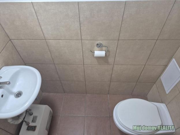 Pronájem skladu, Praha - Horní Počernice, Stoliňská, 120 m2