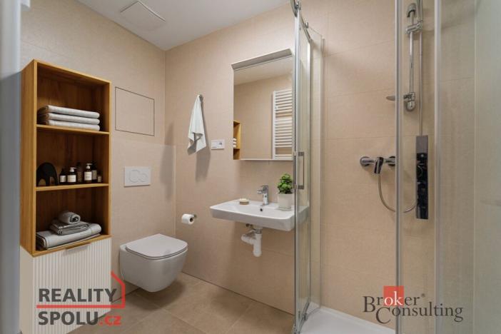 Prodej bytu 2+kk, Lázně Kynžvart, Královské svahy, 53 m2