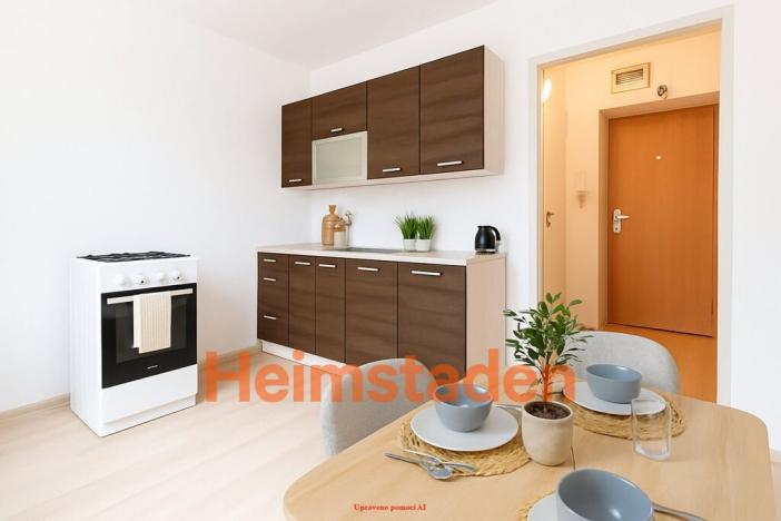 Pronájem bytu 1+1, Havířov - Šumbark, Opletalova, 28 m2