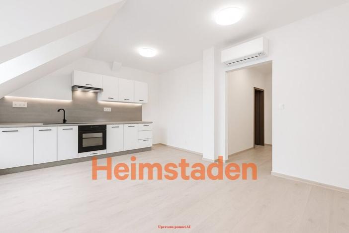 Pronájem bytu 2+kk, Ostrava - Poruba, Porubská, 54 m2