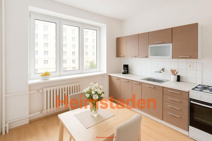 Pronájem bytu 1+1, Karviná - Nové Město, tř. Osvobození, 36 m2