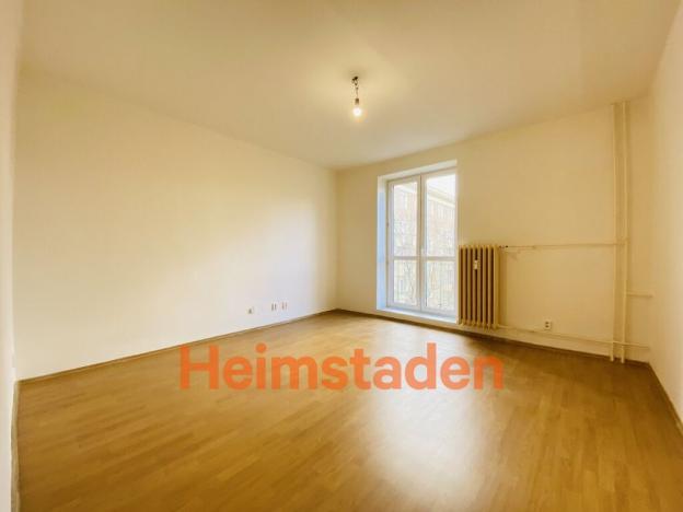 Pronájem bytu 1+1, Ostrava - Poruba, Hlavní třída, 34 m2