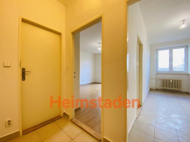 Pronájem bytu 1+1, Ostrava - Poruba, Hlavní třída, 34 m2