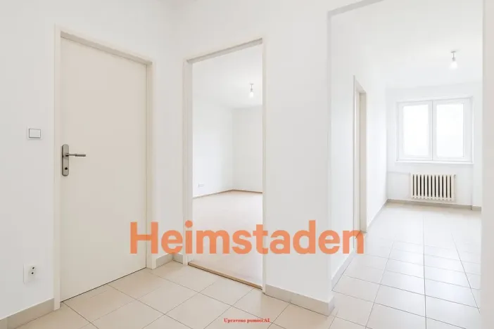 Pronájem bytu 1+1, Ostrava - Poruba, Hlavní třída, 34 m2