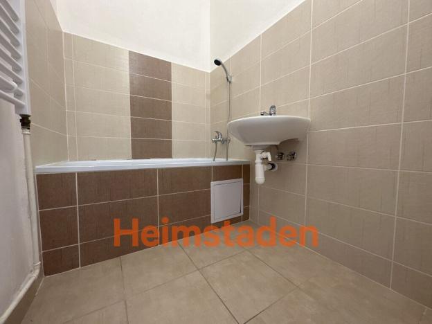 Pronájem bytu 2+1, Ostrava - Poruba, Nálepkova, 60 m2