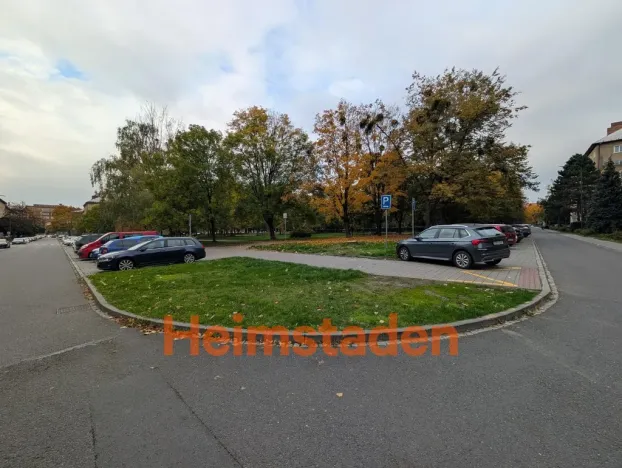 Pronájem kanceláře, Ostrava - Poruba, Bohuslava Martinů, 81 m2