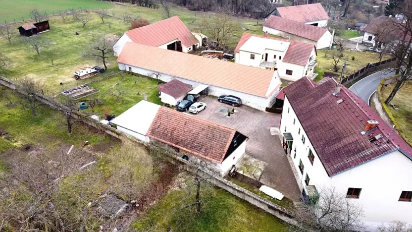 Prodej vícegeneračního domu, Borotice, 282 m2