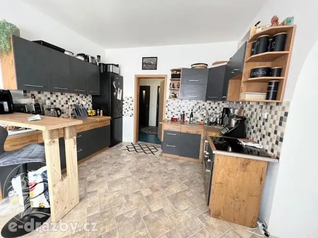 Dražba činžovního domu, Povrly, Převozní, 365 m2