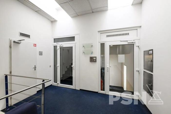 Pronájem kanceláře, Praha - Žižkov, Hartigova, 45 m2