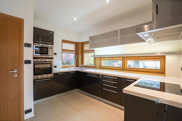 Pronájem rodinného domu, Praha - Dejvice, Ke Kulišce, 380 m2