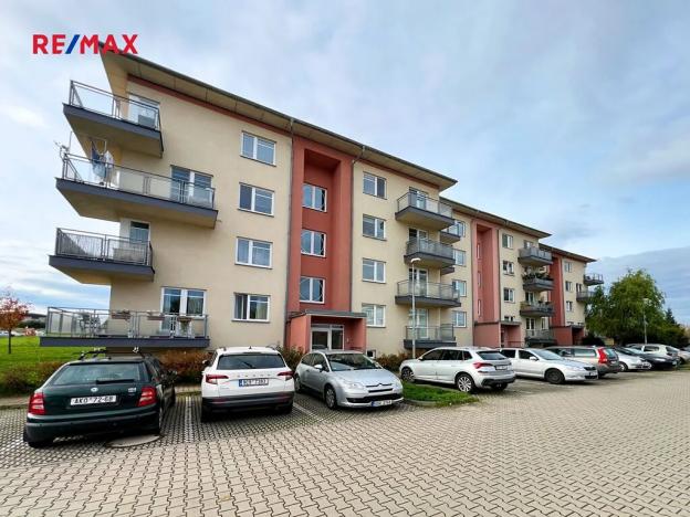 Prodej bytu 1+kk, Roztoky, Najdrova, 34 m2