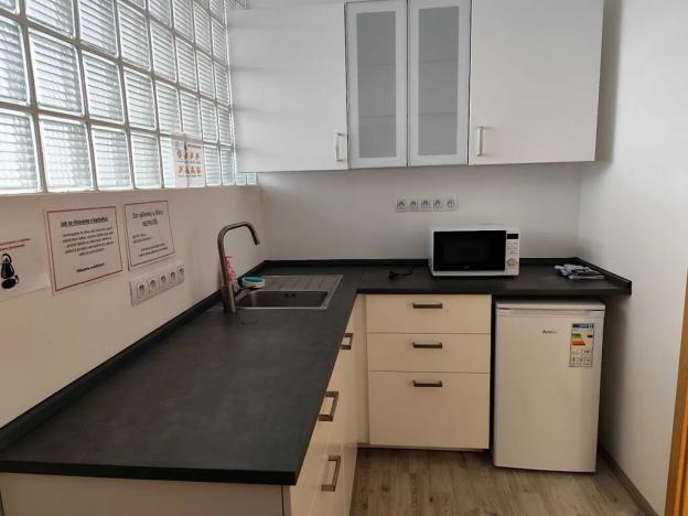 Pronájem kanceláře, Kolín, Plynárenská, 167 m2