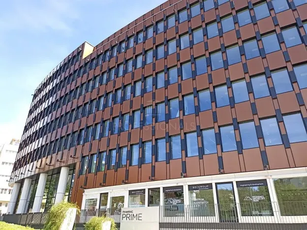 Pronájem kanceláře, Praha - Nusle, Lomnického, 393 m2