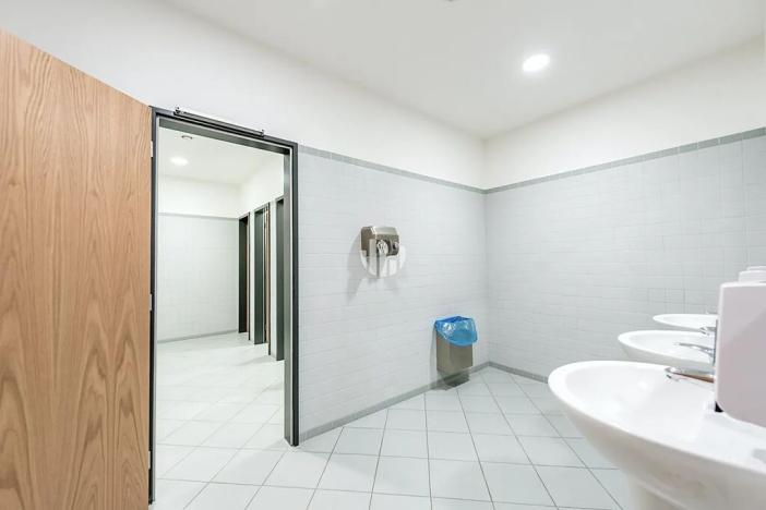 Pronájem kanceláře, Praha - Ruzyně, Žukovského, 1295 m2