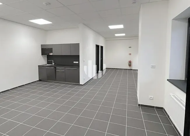 Pronájem kanceláře, Praha - Běchovice, Podnikatelská, 117 m2