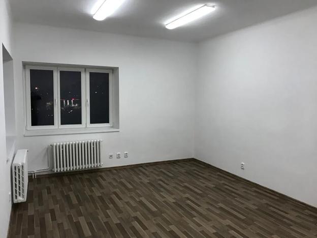 Pronájem kanceláře, Praha - Horní Počernice, Bystrá, 30 m2