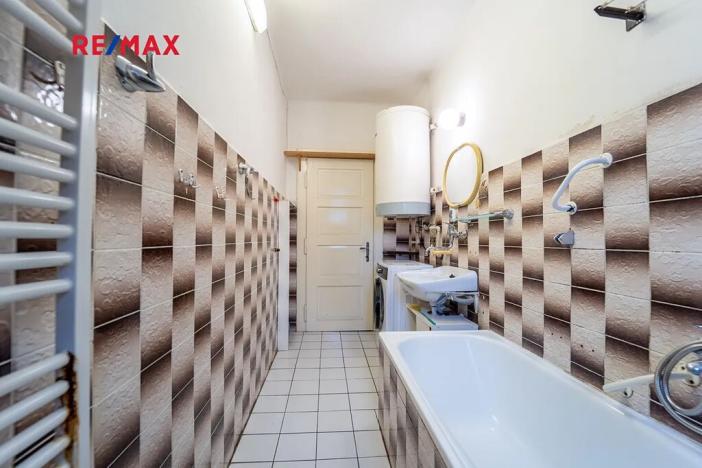 Prodej rodinného domu, Vlkaneč, 190 m2