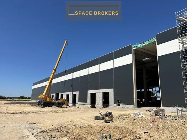 Pronájem skladu, Tuchoměřice, 2889 m2