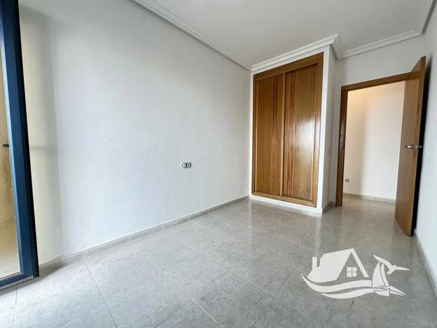 Prodej bytu 3+kk, Torrevieja, Španělsko, 65 m2