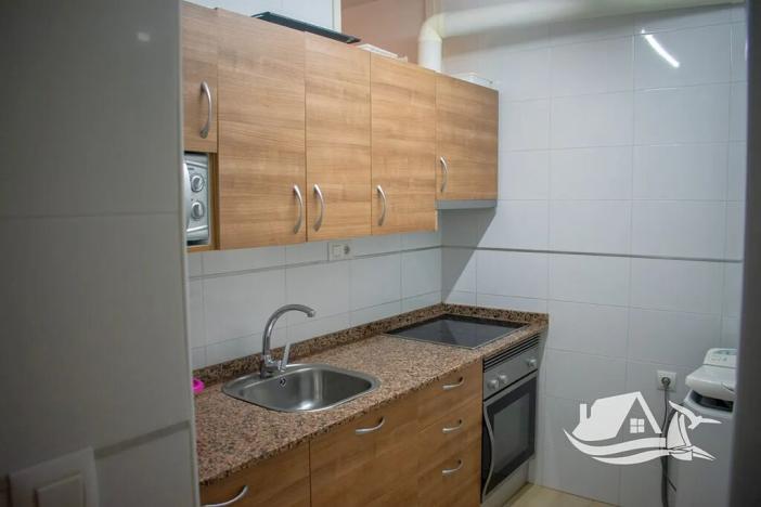 Prodej vícegeneračního domu, Los Alcázares, Španělsko, Calle Alicante, 1300 m2