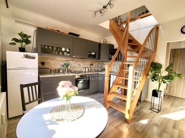 Prodej bytu 1+1, Starý Plzenec, Herejkova, 38 m2