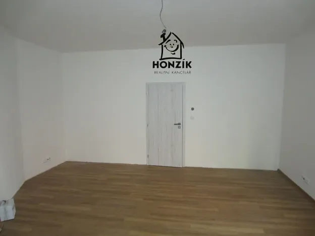 Pronájem bytu 2+kk, Praha - Nusle, Sdružení, 54 m2