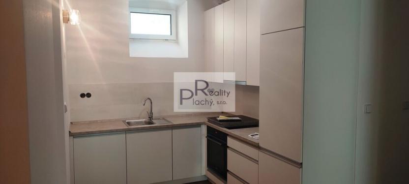 Pronájem bytu 2+1, Znojmo, 60 m2