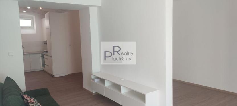 Pronájem bytu 2+1, Znojmo, 60 m2