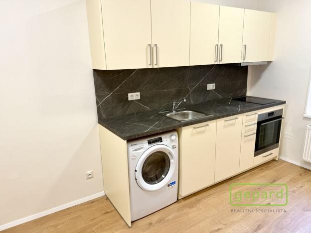 Pronájem bytu 2+kk, Praha - Žižkov, Vlkova, 39 m2