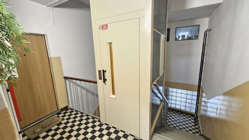 Prodej bytu 1+1, Děčín, Řetězová, 27 m2