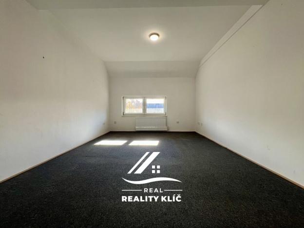 Pronájem bytu 3+1, Opava, Přemyslovců, 87 m2