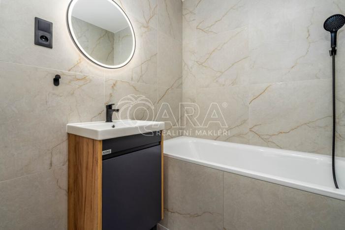 Pronájem bytu 3+1, Praha - Kamýk, Cílkova, 64 m2