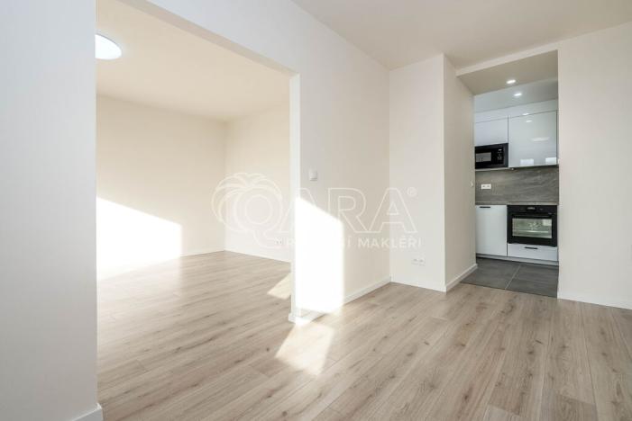 Pronájem bytu 3+1, Praha - Kamýk, Cílkova, 64 m2