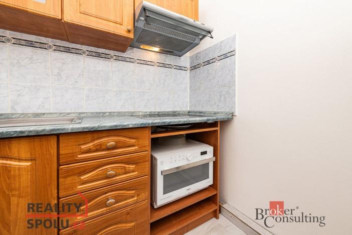 Pronájem bytu 2+kk, Praha - Michle, Ohradní, 42 m2